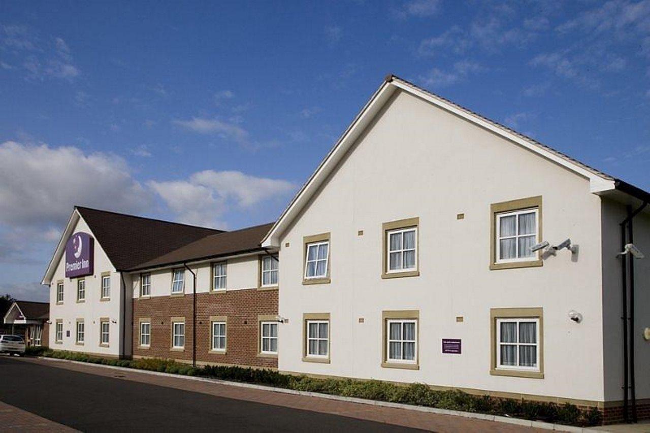 Premier Inn Peterborough North Dış mekan fotoğraf